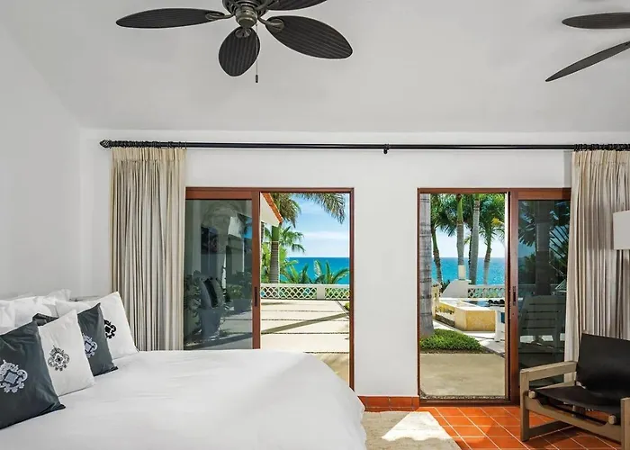 Casa Edwards Villa *